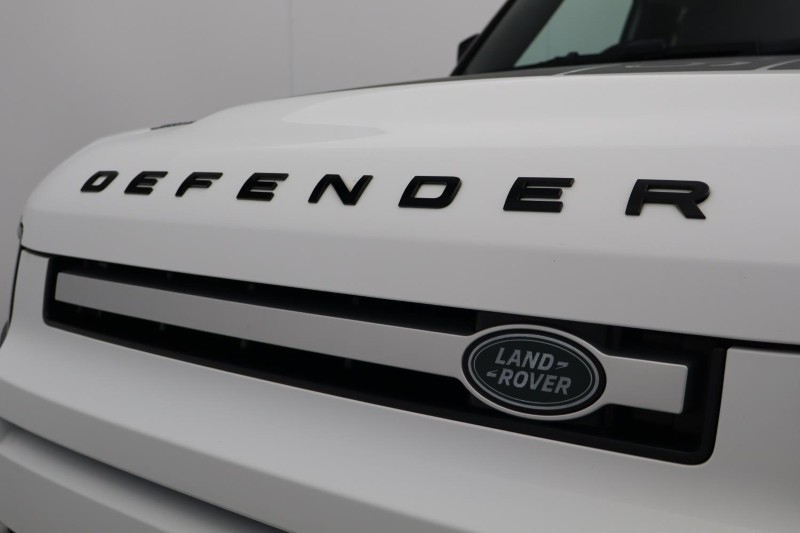 2022 (72) LAND ROVER DEFENDER 3.0 D250 HSE 90 3dr Auto 5900871