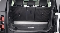 2022 (72) LAND ROVER DEFENDER 3.0 D250 HSE 90 3dr Auto 5900815