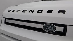2022 (72) LAND ROVER DEFENDER 3.0 D250 HSE 90 3dr Auto 5900870