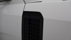 2022 (72) LAND ROVER DEFENDER 3.0 D250 HSE 90 3dr Auto 5900861