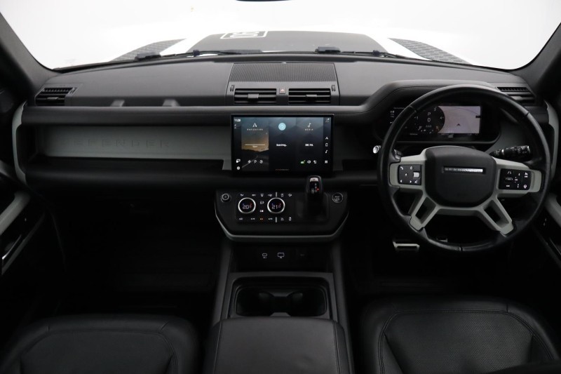 2022 (72) LAND ROVER DEFENDER 3.0 D250 HSE 90 3dr Auto 5900829