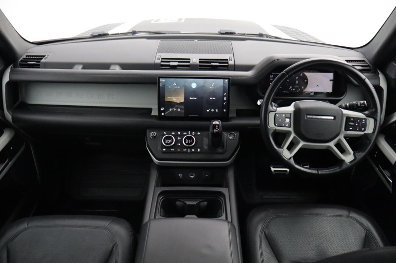 2022 (72) LAND ROVER DEFENDER 3.0 D250 HSE 90 3dr Auto 5900830