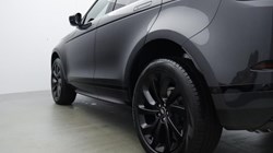 2026 (76) LAND ROVER RANGE ROVER EVOQUE 2.0 D200 Hoxton Edition 5dr Auto 5875730