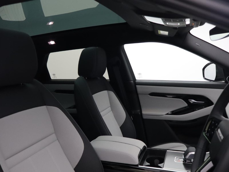 2026 (76) LAND ROVER RANGE ROVER EVOQUE 2.0 D200 Hoxton Edition 5dr Auto 5875679