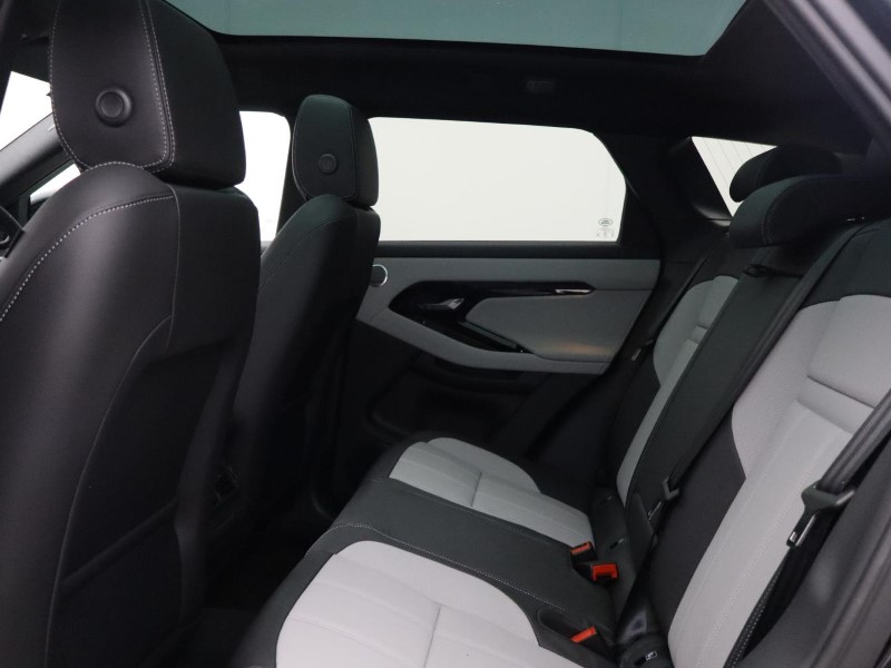 2026 (76) LAND ROVER RANGE ROVER EVOQUE 2.0 D200 Hoxton Edition 5dr Auto 5875671