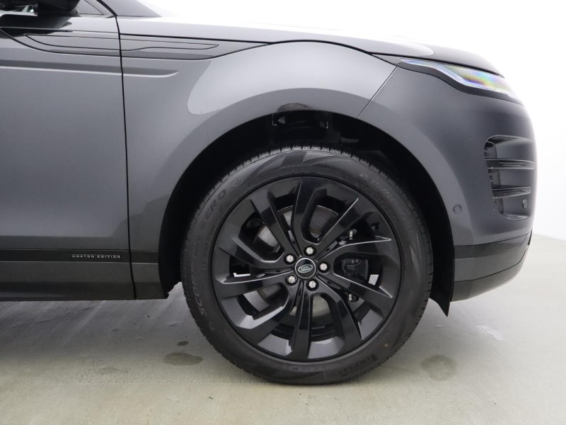 2026 (76) LAND ROVER RANGE ROVER EVOQUE 2.0 D200 Hoxton Edition 5dr Auto 5875722