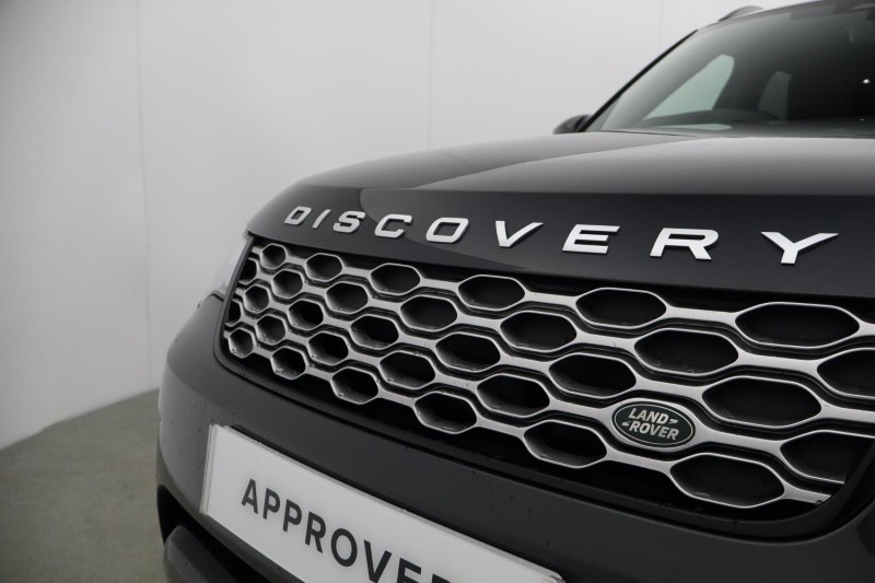 2025 (25) LAND ROVER DISCOVERY 3.0 D350 Metropolitan Edition 5dr Auto 5869995