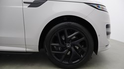 2022 (72) LAND ROVER RANGE ROVER SPORT 3.0 D300 Dynamic SE 5dr Auto 5884291