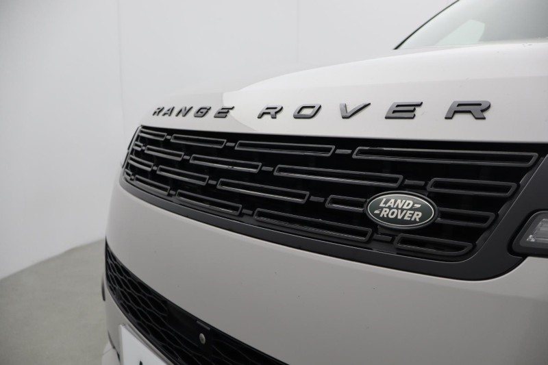 2022 (72) LAND ROVER RANGE ROVER SPORT 3.0 D300 Dynamic SE 5dr Auto 5884298