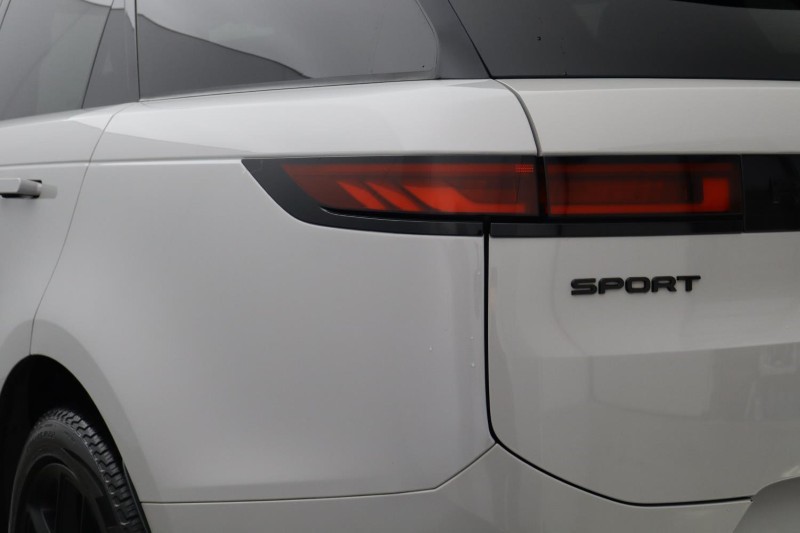 2022 (72) LAND ROVER RANGE ROVER SPORT 3.0 D300 Dynamic SE 5dr Auto 5884270