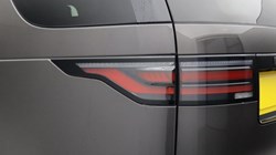 2023 (23) LAND ROVER DISCOVERY 3.0 D300 R-Dynamic HSE 5dr Auto 5909285