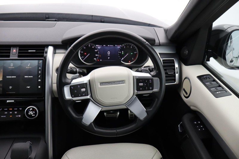 2023 (23) LAND ROVER DISCOVERY 3.0 D300 R-Dynamic HSE 5dr Auto 5909324
