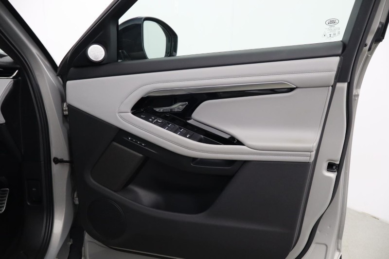 2022 (71) LAND ROVER RANGE ROVER EVOQUE 1.5 P300e Autobiography 5dr Auto 5891647
