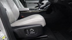 2022 (71) LAND ROVER RANGE ROVER EVOQUE 1.5 P300e Autobiography 5dr Auto 5891651
