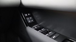 2024 (24) LAND ROVER RANGE ROVER VELAR 3.0 D300 MHEV Dynamic SE 5dr Auto 5876733