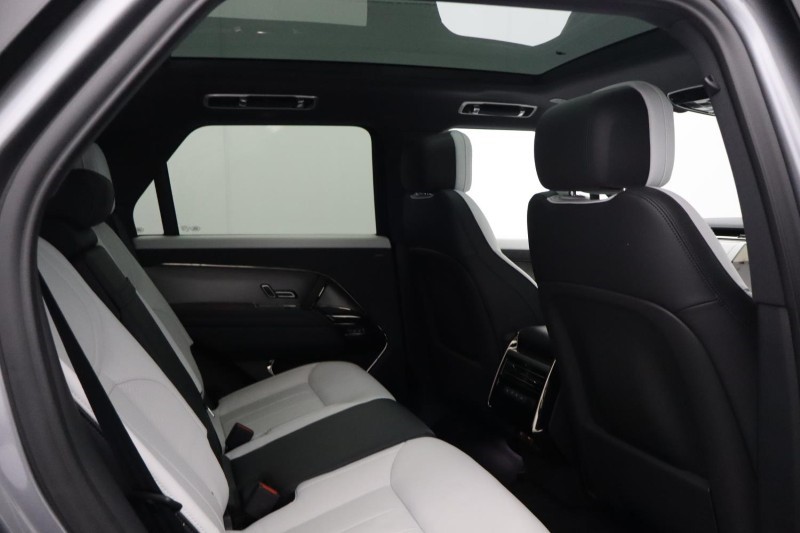 2025 (75) LAND ROVER RANGE ROVER SPORT 3.0 D300 Stealth Edition 5dr Auto 5912700