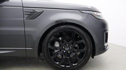2021 (21) LAND ROVER RANGE ROVER SPORT 3.0 D300 HSE Dynamic Black 5dr Auto 5887843