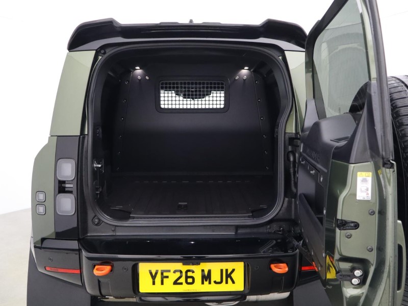 2026 (26) LAND ROVER COMMERCIAL DEFENDER 3.0 D350 Hard Top X Auto 5900171