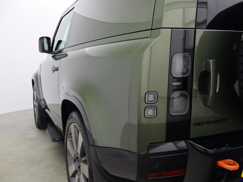 2026 (26) LAND ROVER COMMERCIAL DEFENDER 3.0 D350 Hard Top X Auto 5900167