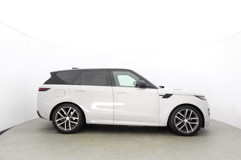 2024 (24) LAND ROVER RANGE ROVER SPORT 3.0 D300 Dynamic SE 5dr Auto 5886012