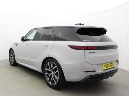 2024 (24) LAND ROVER RANGE ROVER SPORT 3.0 D300 Dynamic SE 5dr Auto