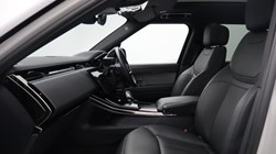 2024 (24) LAND ROVER RANGE ROVER SPORT 3.0 D300 Dynamic SE 5dr Auto 5886025