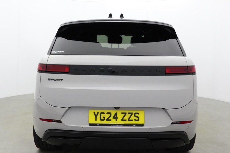 2024 (24) LAND ROVER RANGE ROVER SPORT 3.0 D300 Dynamic SE 5dr Auto 5886011