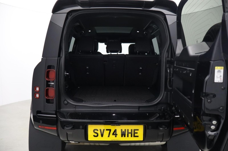 2024 (74) LAND ROVER DEFENDER 3.0 D350 X-Dynamic HSE 110 5dr Auto 5911256