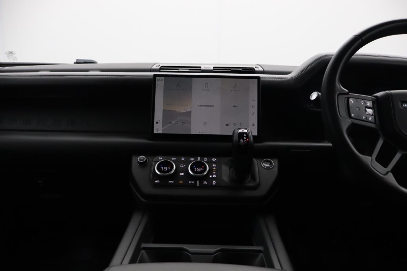 2024 (74) LAND ROVER DEFENDER 3.0 D350 X-Dynamic HSE 110 5dr Auto 5911282