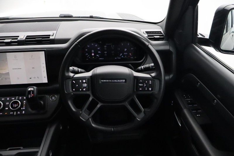 2024 (74) LAND ROVER DEFENDER 3.0 D350 X-Dynamic HSE 110 5dr Auto 5911284