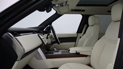 2024 (24) LAND ROVER RANGE ROVER 3.0 D350 HSE 4dr Auto 5901083