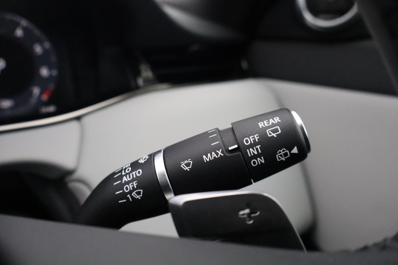 2026 (26) LAND ROVER RANGE ROVER EVOQUE 1.5 P270e Dynamic SE 5dr Auto [NI] 5934193