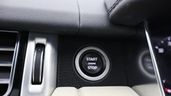 2020 (70) LAND ROVER RANGE ROVER 4.4 SDV8 Vogue SE 4dr Auto 5937925