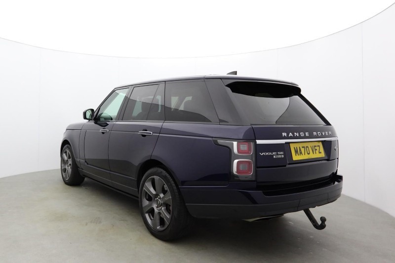 2020 (70) LAND ROVER RANGE ROVER 4.4 SDV8 Vogue SE 4dr Auto 5937864