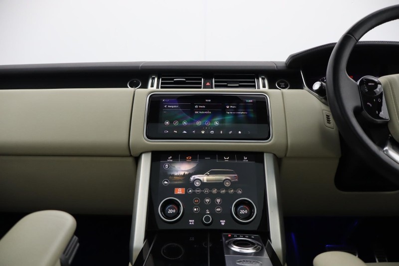 2020 (70) LAND ROVER RANGE ROVER 4.4 SDV8 Vogue SE 4dr Auto 5937900