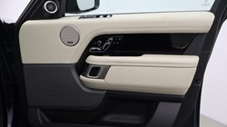 2020 (70) LAND ROVER RANGE ROVER 4.4 SDV8 Vogue SE 4dr Auto 5937904