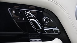 2020 (70) LAND ROVER RANGE ROVER 4.4 SDV8 Vogue SE 4dr Auto 5937883