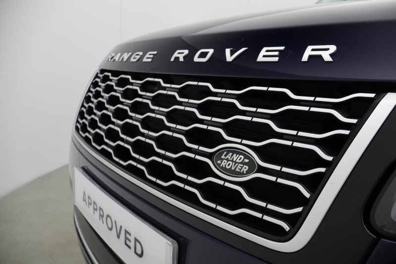 2020 (70) LAND ROVER RANGE ROVER 4.4 SDV8 Vogue SE 4dr Auto 5937893