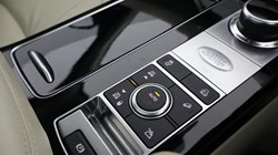 2020 (70) LAND ROVER RANGE ROVER 4.4 SDV8 Vogue SE 4dr Auto 5937929