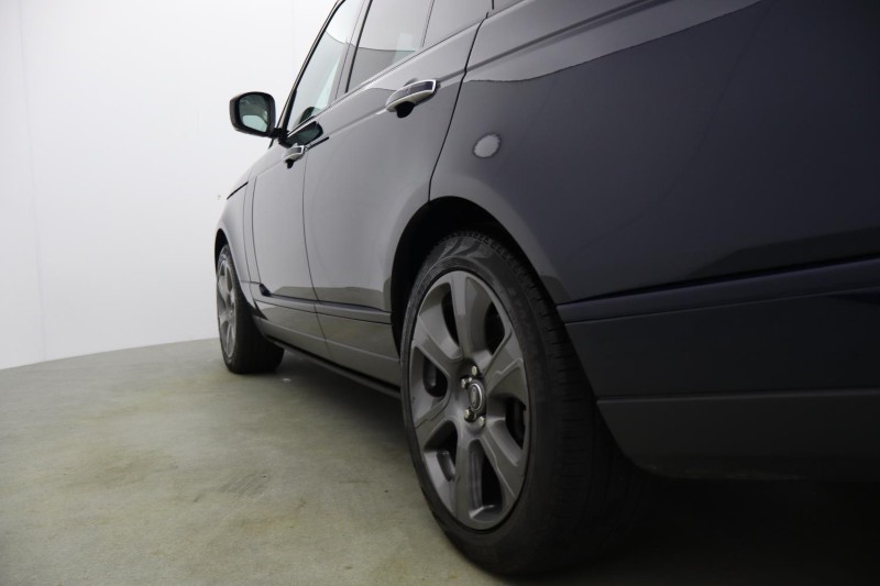 2020 (70) LAND ROVER RANGE ROVER 4.4 SDV8 Vogue SE 4dr Auto 5937867