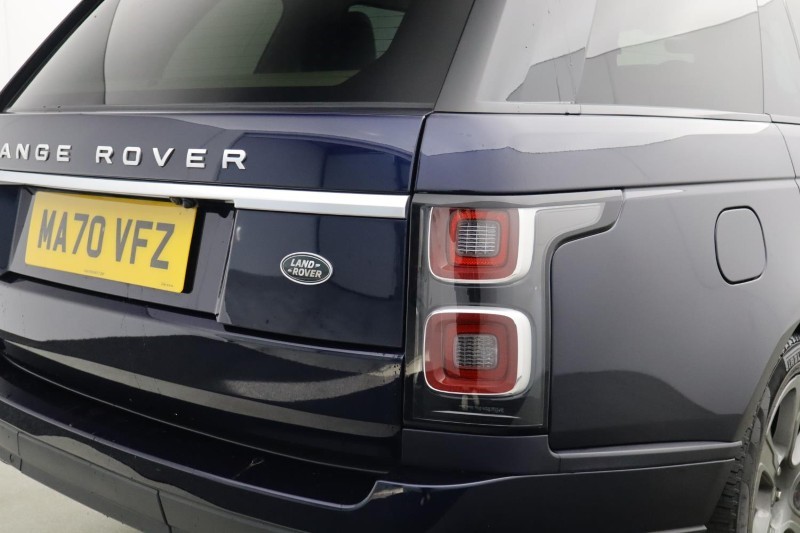 2020 (70) LAND ROVER RANGE ROVER 4.4 SDV8 Vogue SE 4dr Auto 5937865