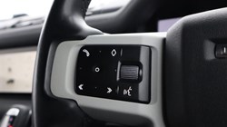 2023 (23) LAND ROVER DEFENDER 3.0 D250 X-Dynamic SE 90 3dr Auto 5919085
