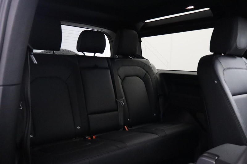 2023 (23) LAND ROVER DEFENDER 3.0 D250 X-Dynamic SE 90 3dr Auto 5919073