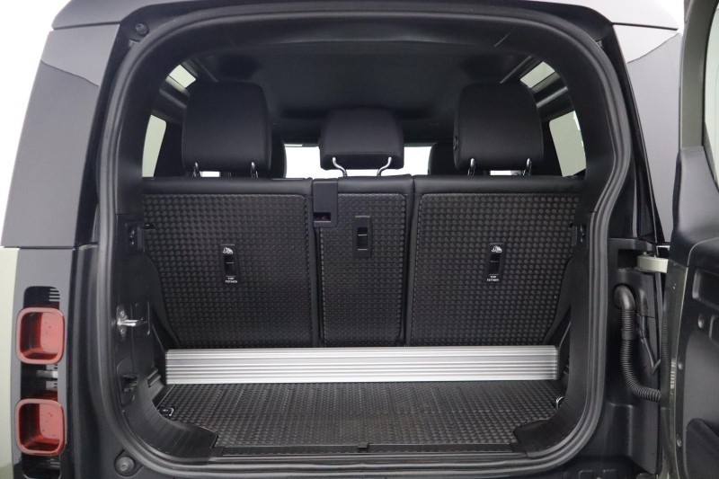 2023 (23) LAND ROVER DEFENDER 3.0 D250 X-Dynamic SE 90 3dr Auto 5919058