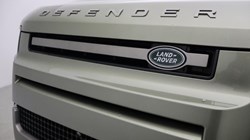 2023 (23) LAND ROVER DEFENDER 3.0 D250 X-Dynamic SE 90 3dr Auto 5919107