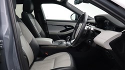 2019 (19) LAND ROVER RANGE ROVER EVOQUE 2.0 D180 First Edition 5dr Auto 5971485