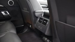 2023 (73) LAND ROVER DISCOVERY 3.0 D300 Dynamic HSE 5dr Auto 5943834