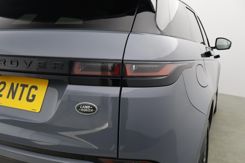 2022 (72) LAND ROVER RANGE ROVER EVOQUE 1.5 P300e Evoque Edition 5dr Auto 5947919