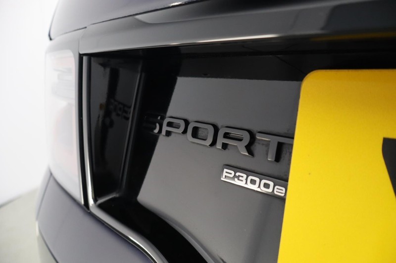 2022 (72) LAND ROVER DISCOVERY SPORT 1.5 P300e Urban Edition 5dr Auto [5 Seat] 5935829