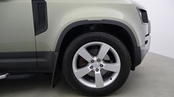 2022 (72) LAND ROVER DEFENDER 3.0 D250 HSE 110 5dr Auto 5943638